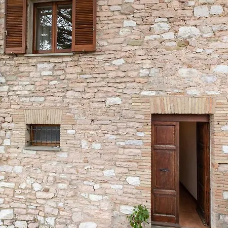Вилла Il Casolare Di Near Assisi